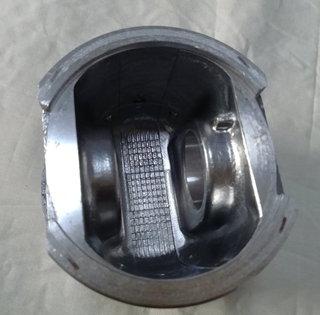 Deutz FL511 piston for sale