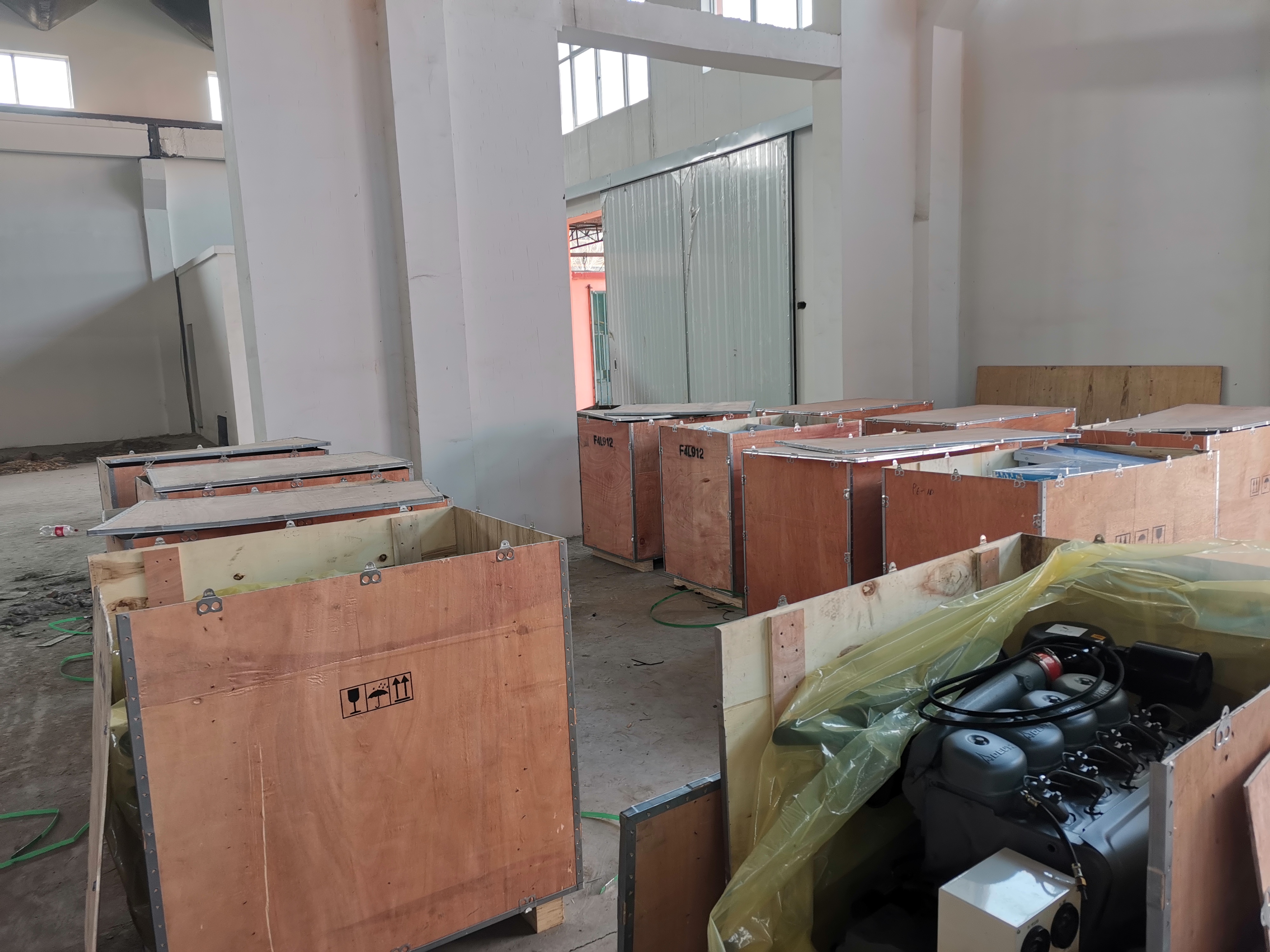 Visit to learn about Deutz engine11111